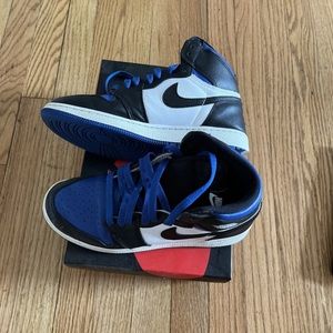 Jordan retro High - royal toe